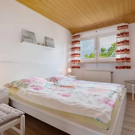 Apartment 5 - Haus Monika